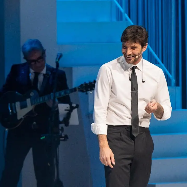 De Martino e Brignano a Lamezia Terme, i due show nel Parco Mitoio\n