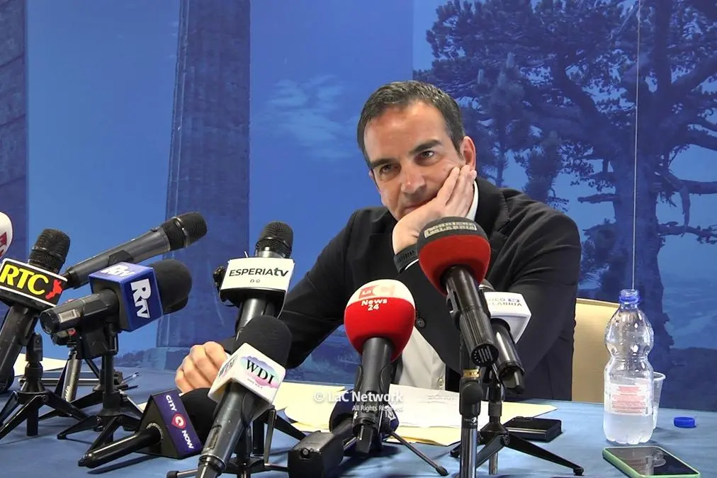 Bufera sulla Regione, gli incarichi che portano a Occhiuto: soci e amici con un piede (o due) nella Cittadella\n