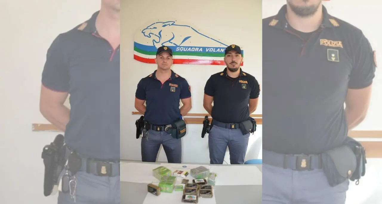 Crotone, trovato con 2,5 chilogrammi di droga in auto: arrestato un 41enne\n
