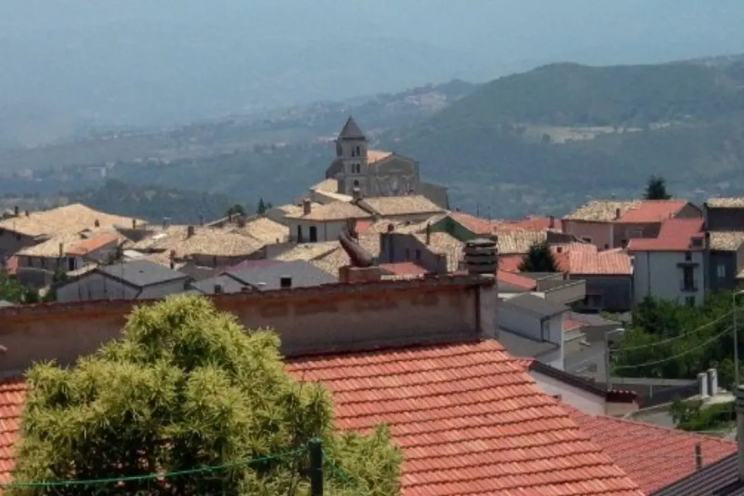 Cerisano palcoscenico del sapere: al via il corso “Linguaggi dello spettacolo e della comunicazione”\n