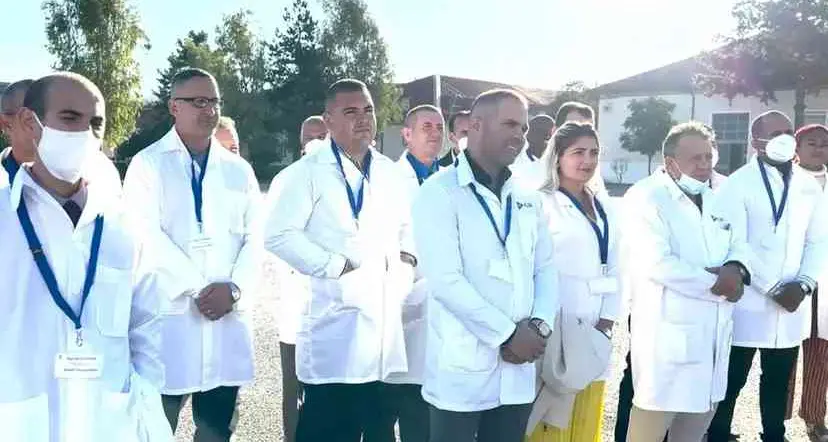 Polemica sui medici cubani, l’Associazione Italia-Cuba replica a Orrico:\u00A0«Definirli schiavi è un grave scivolone»\n
