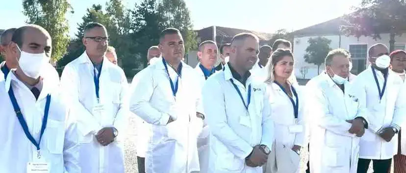 Polemica sui medici cubani, l’Associazione Italia-Cuba replica a Orrico:\u00A0«Definirli schiavi è un grave scivolone»\n