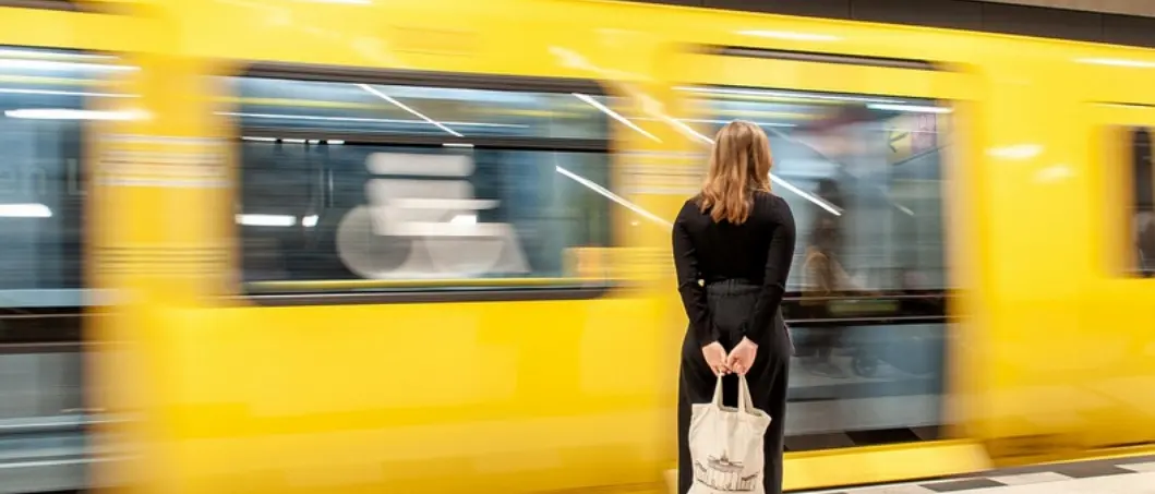 Nuovi collegamenti serali sulla tratta Lamezia-Tropea: accompagneranno i turisti alla scoperta della Costa degli dei\n