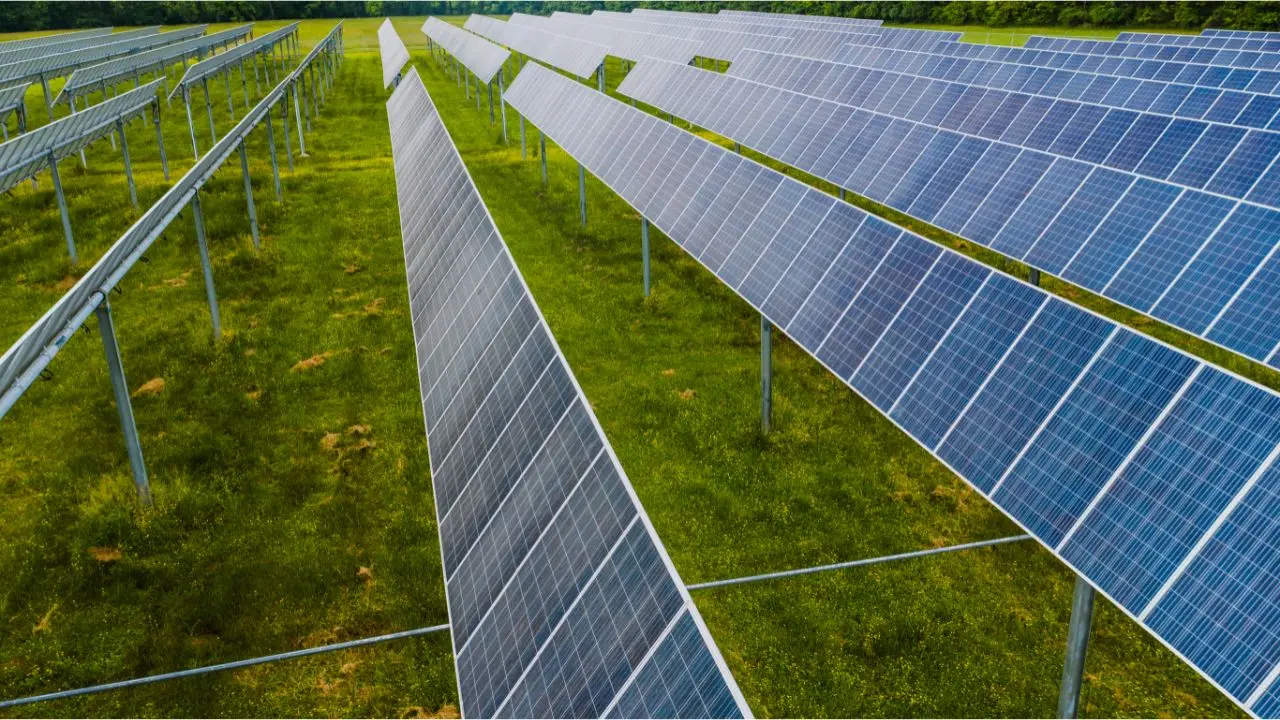 Imprese calabresi, riapre lo sportello per i contributi ai nuovi impianti fotovoltaici\n