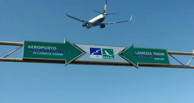 Aeroporti Calabria,\u00A0oltre 2 milioni di passeggeri transitati nei primi sei mesi del 2025: i dati Sacal\n