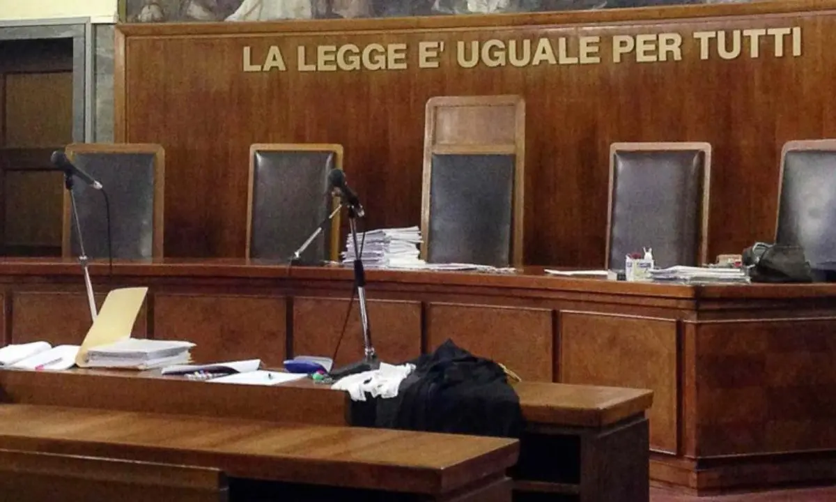 Narcotraffico a Lamezia, due assolti e quattro condanne rideterminate nel processo d’appello bis di Crisalide 3 - NOMI\n