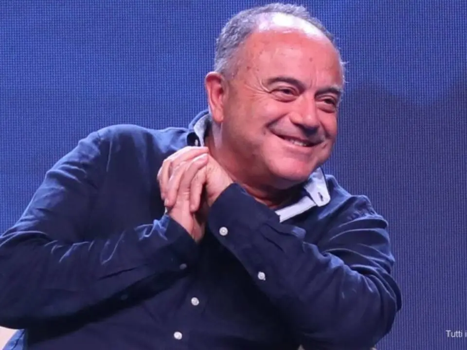 Gratteri in cattedra per Lezioni di mafie: video inediti da tutto il mondo, domande dagli studenti e un teatro come studio tv
