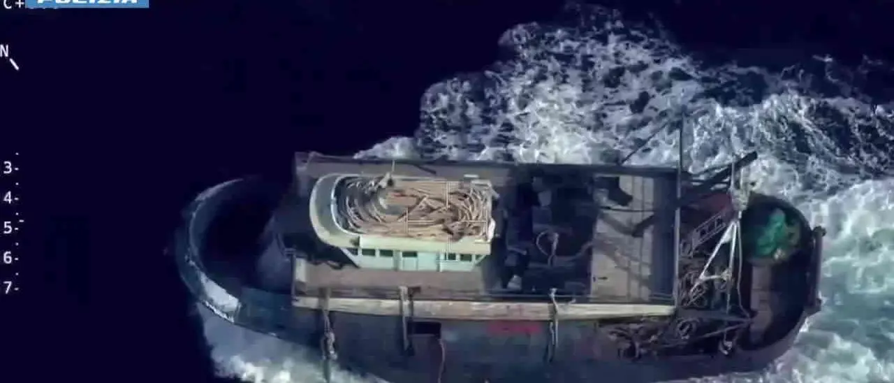 Maxi traffico di migranti, oltre duemila le persone trasportate per un giro d’affari di 10 milioni di euro\n