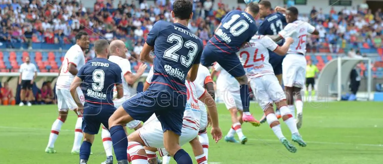 Cosenza-Sudtirol 2-2: il tabellino del match giocato al Marulla