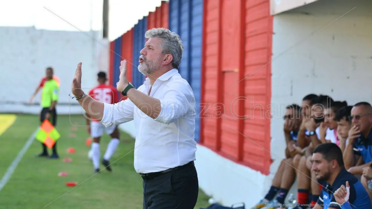 DB Rossoblù, separazione dal tecnico Spinelli. Miceli saluta e va alla Paolana