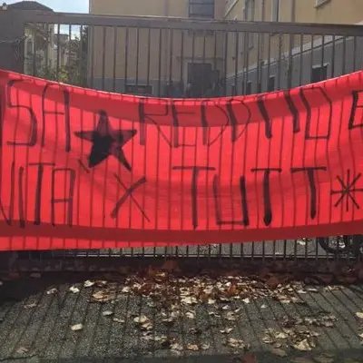 Via Savoia, identificazione di massa. La forte denuncia di Prendocasa