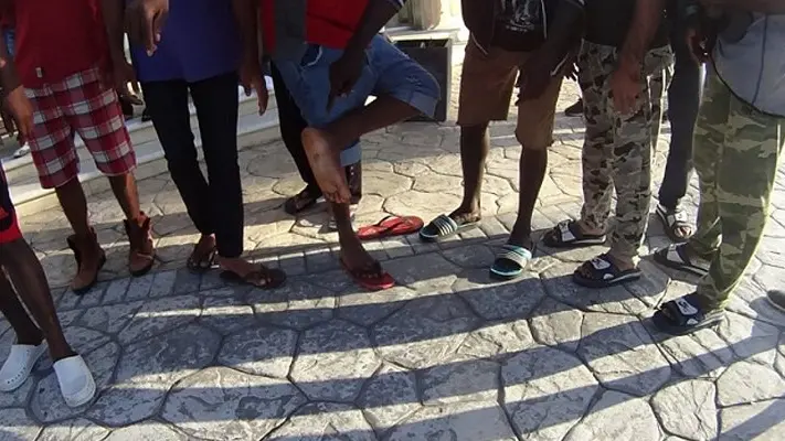 I migranti non fuggono per contagiare