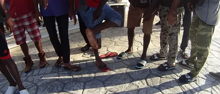 Vergogna ad Amantea. Braccianti pagati in base al colore della pelle