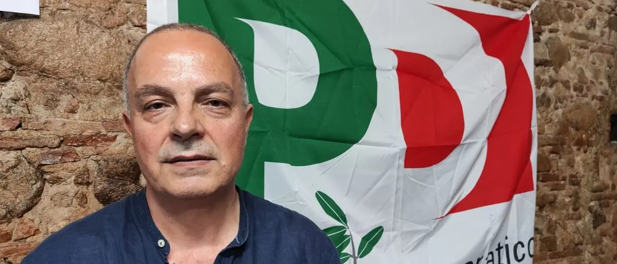 I paradossi del Pd di Corigliano Rossano: c’è chi vuole le dimissioni del segretario