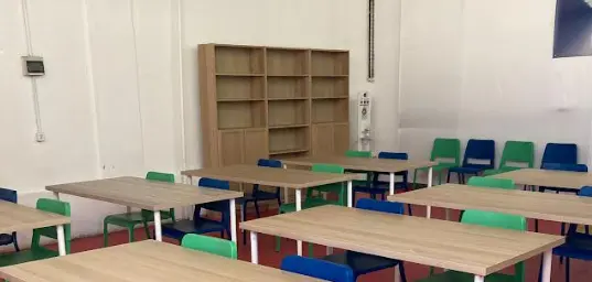Cosenza, Ikea dona l'arredo scolastico per il centro di accoglienza e integrazione dei migranti