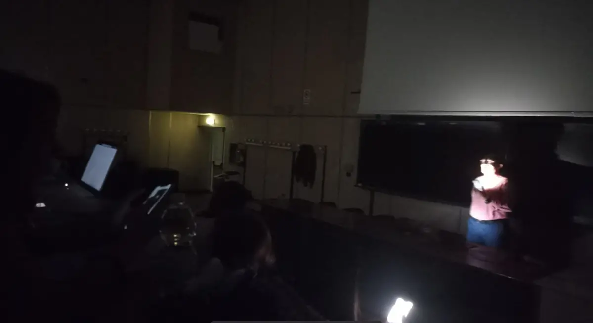 Unical al buio. Il maltempo spegne le luci dell'ateneo. Cinque black out in mezz'ora