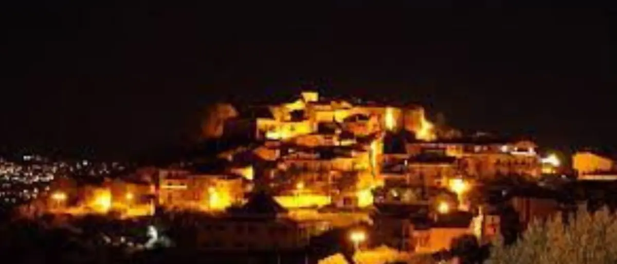 Casali del Manco, ecco \"Passerella nel borgo\": come far conoscere Magli