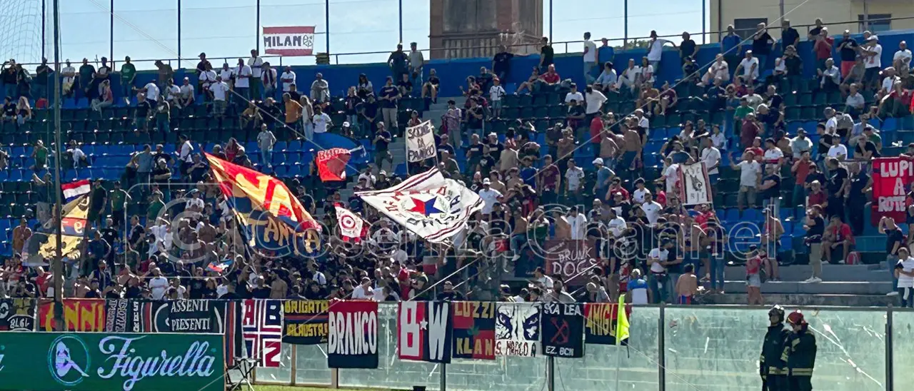 Cosenza, settore ospite di Pisa vicino al sold out: altro esodo rossoblù