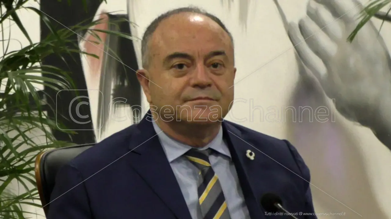 Il magistrato Nicola Gratteri è diventato cittadino onorario di Diamante