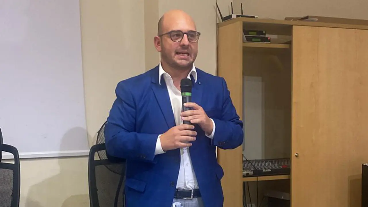 Federazione Riformista di Rende, Fabio Liparoti è il nuovo segretario