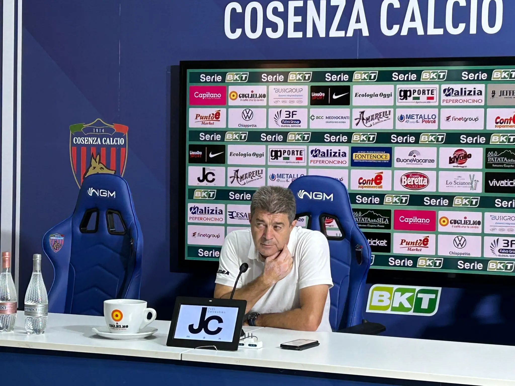 Foschi: «Oggi il Cosenza meglio di noi. Ma prima del gol...»