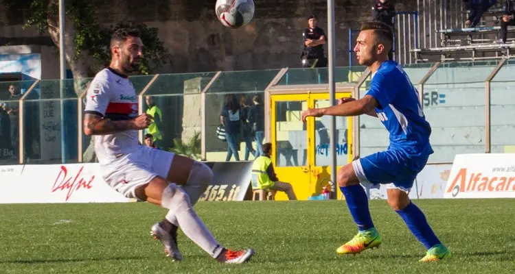 Lecce solo in testa con l'aiutino. Tabellini e voti della 15° giornata di Lega Pro /C