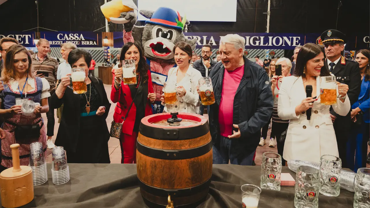 Rende, l’Oktoberfest Calabria 2023 parte con il botto