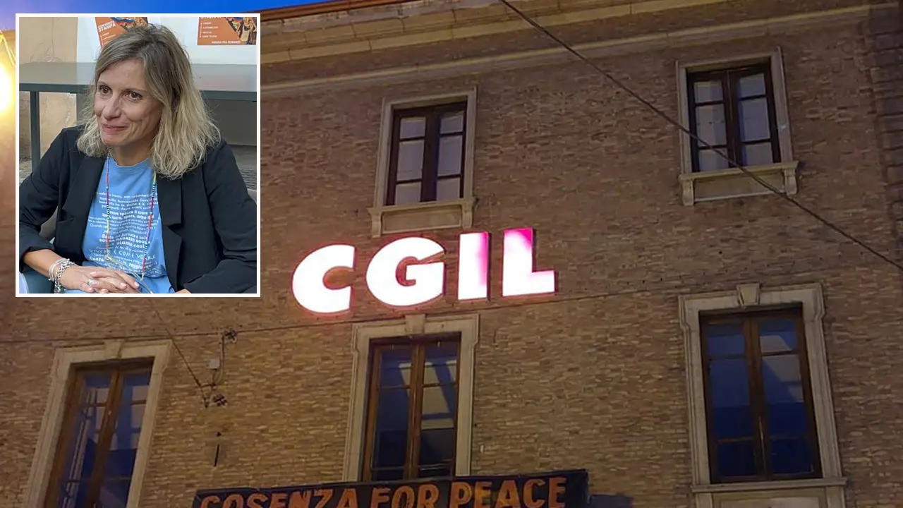 Caso Funaro, la Cgil allo scoperto: «Ha subito un'epurazione. Massima solidarietà»