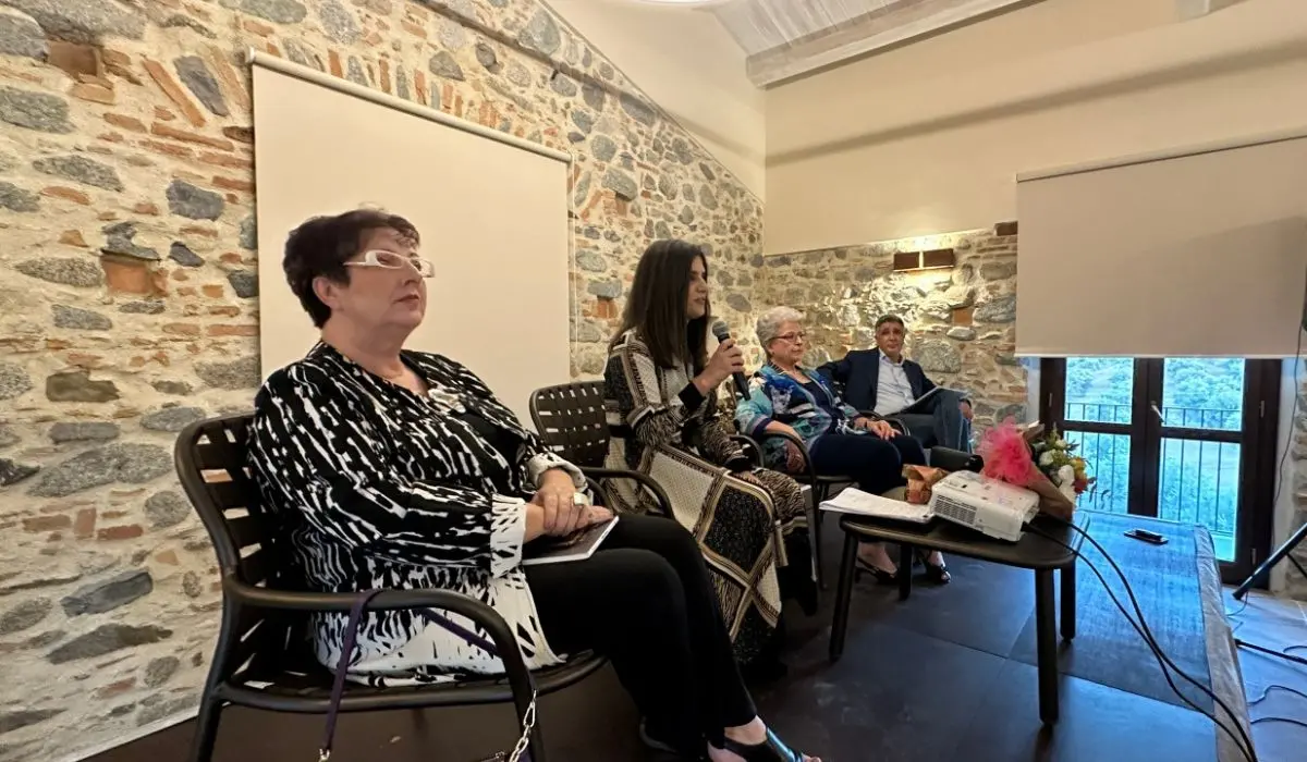 Presentata a Corigliano Rossano l'opera prima di Gemma Calabrò