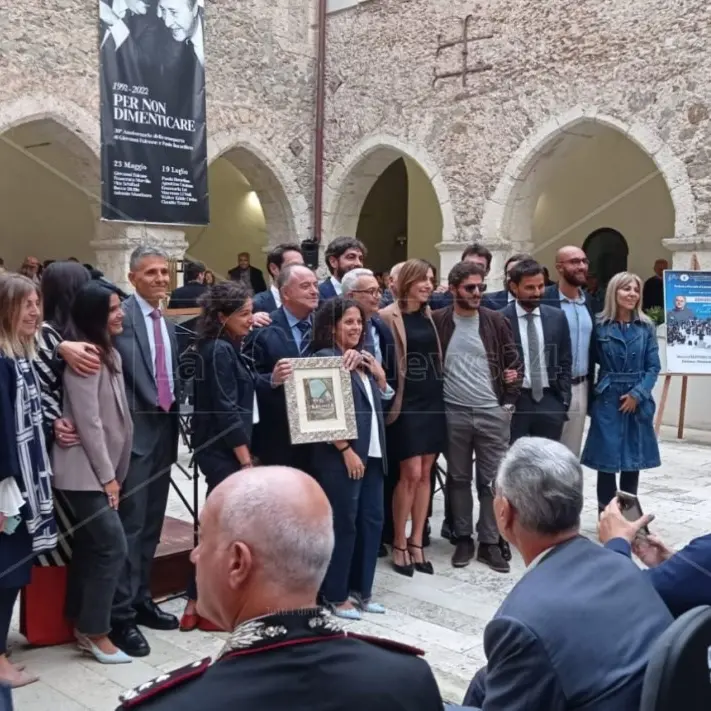 I pm di Catanzaro salutano Gratteri: «Ci hai reso parte di un progetto»