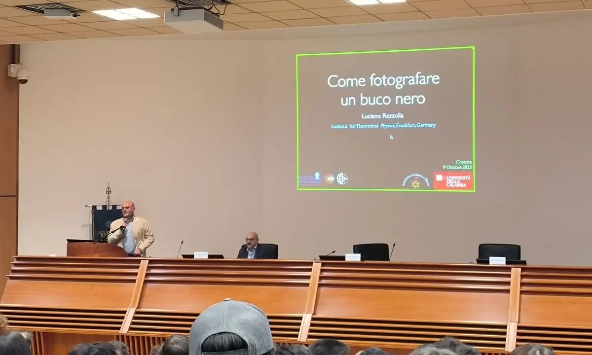 L'IC “G. Falcone” di Quattromiglia va a lezione di Astrofisica all'Unical di Rende