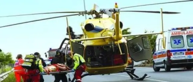 Grave incidente stradale sulla SS 106 a Montegiordano