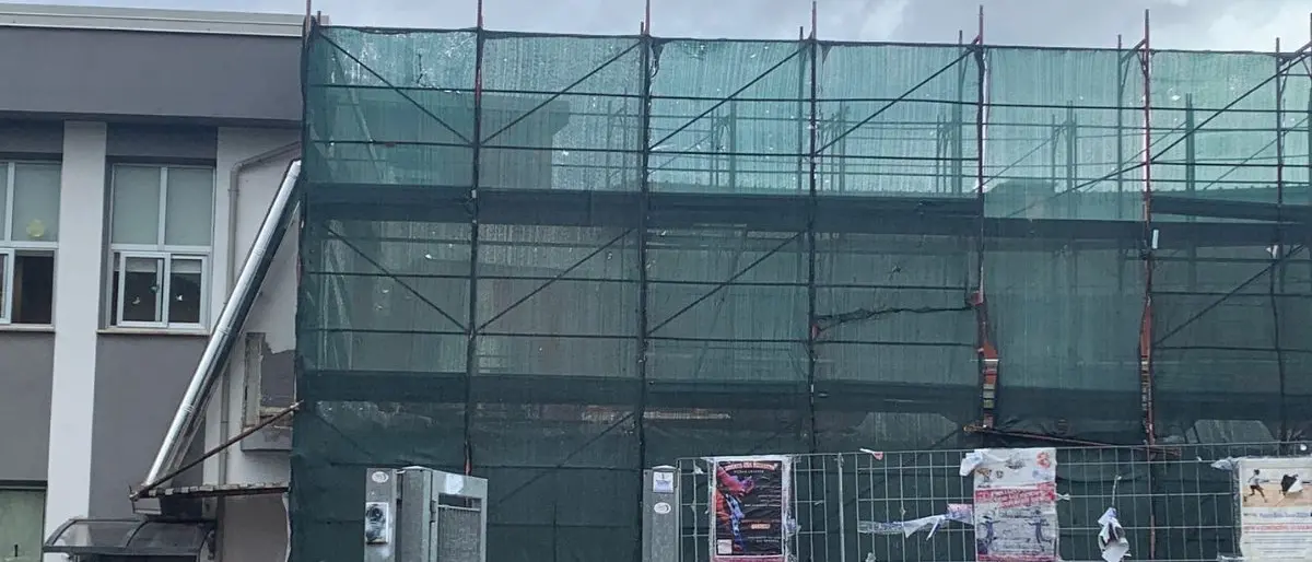 Scuola \"Stancati\", la ditta blocca i lavori fino a data da destinarsi