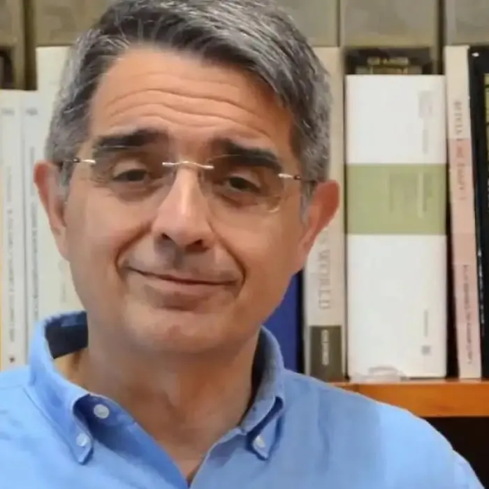 Unical, Raffaele Perrelli riconfermato direttore del dipartimento di Studi umanistici