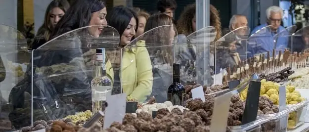 Una Festa del cioccolato più salata che dolce. Pieni gli stand, ma i prezzi fanno arrabbiare tutti