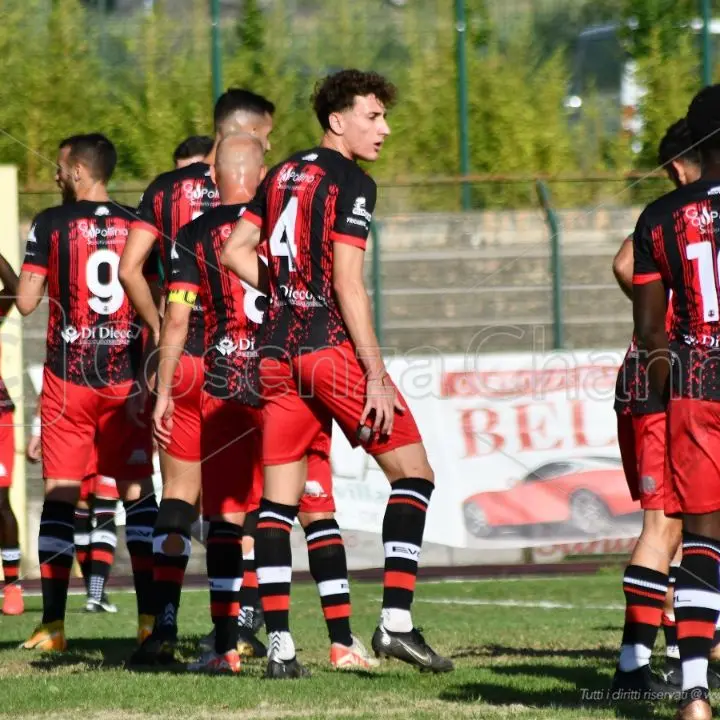 Castrovillari, rischio fallimento. Tifosi preoccupati, situazione critica