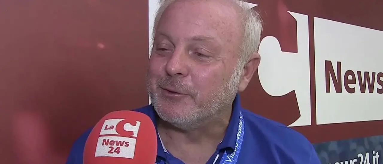 Fotografia subacquea, il campione del mondo Francesco Sesso: «Un onore rappresentare l'Italia» | VIDEO