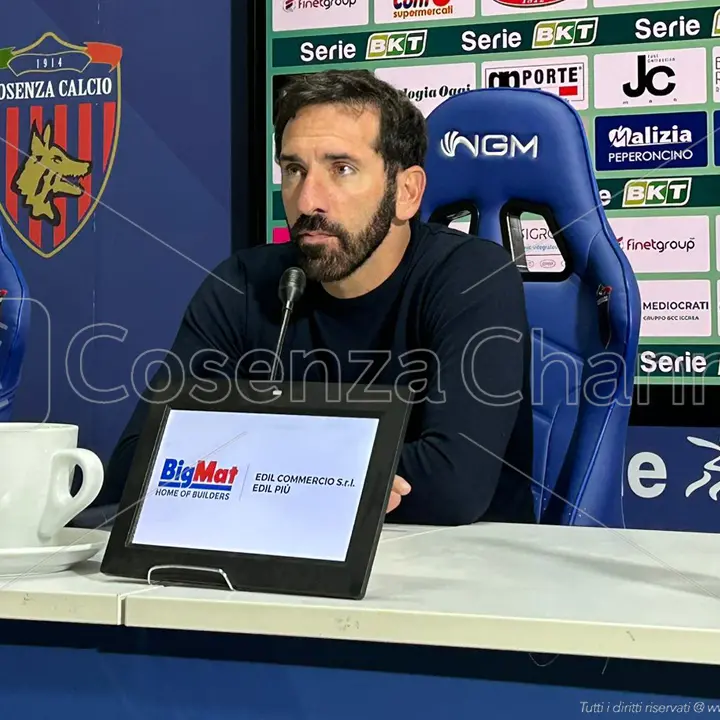 Caserta: «Il Cosenza può fare di più, ma non sta facendo per nulla male»