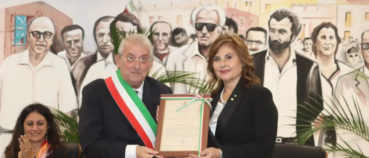 Conferita la cittadinanza onoraria di Diamante al Prefetto di Cosenza