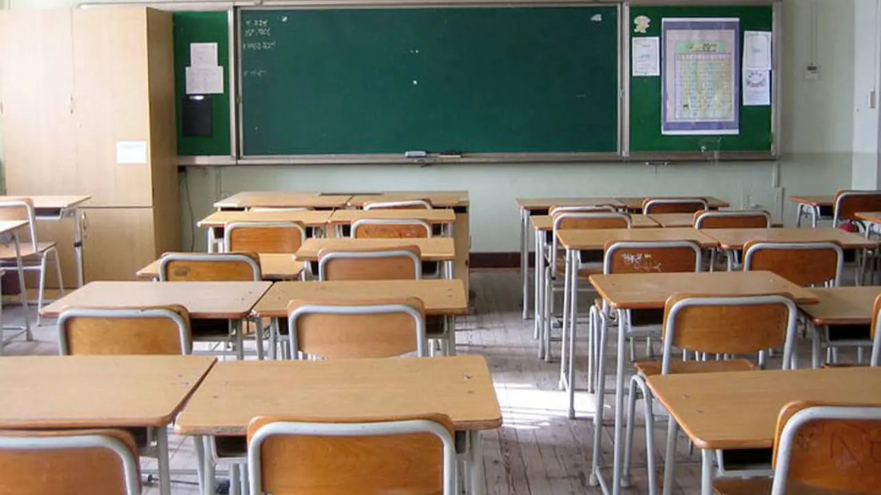 «La scuola italiana non prevede studenti di serie A, B o C. Spese sempre più alte»