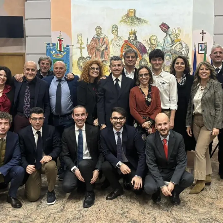 Cosenza, nasce il Consiglio comunale dei giovani. Salvatore Giordano è il presidente pro tempore