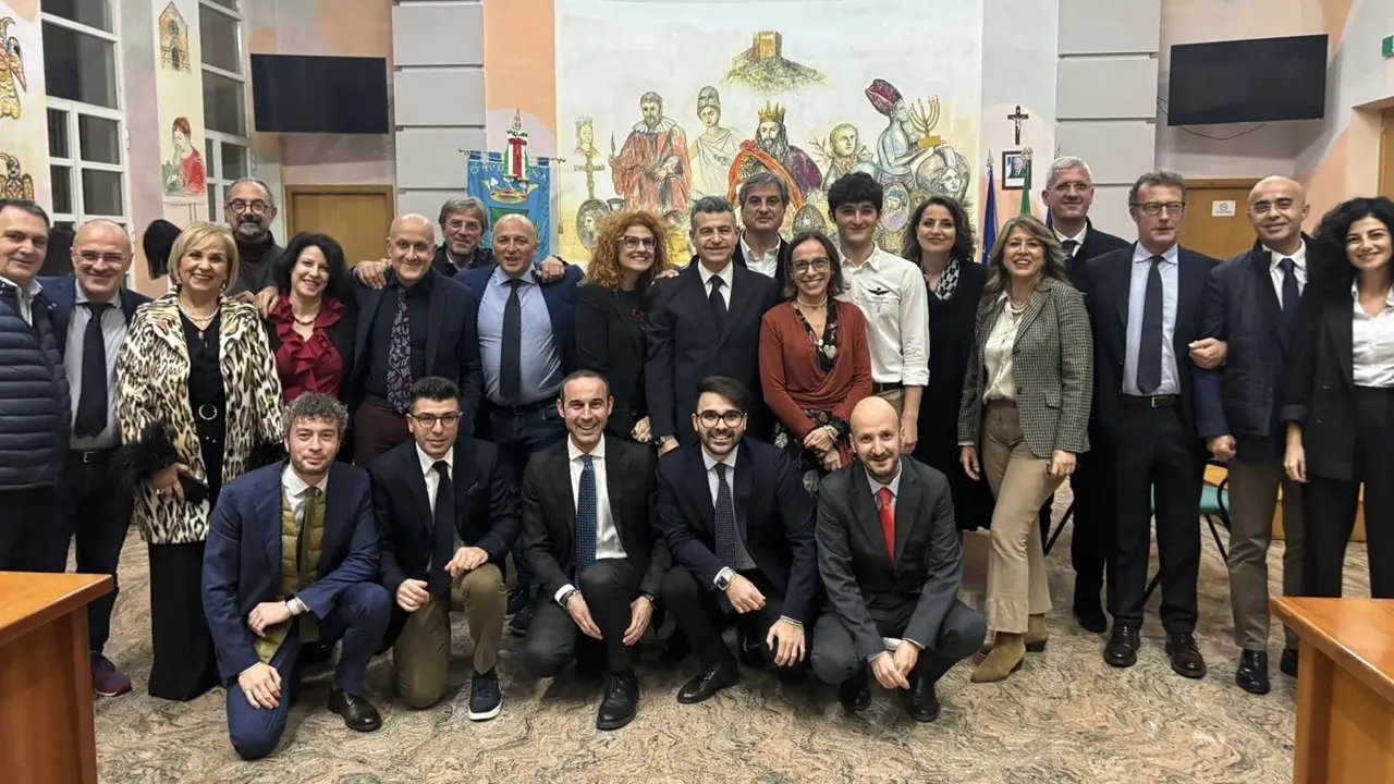 Cosenza, nasce il Consiglio comunale dei giovani. Salvatore Giordano è il presidente pro tempore