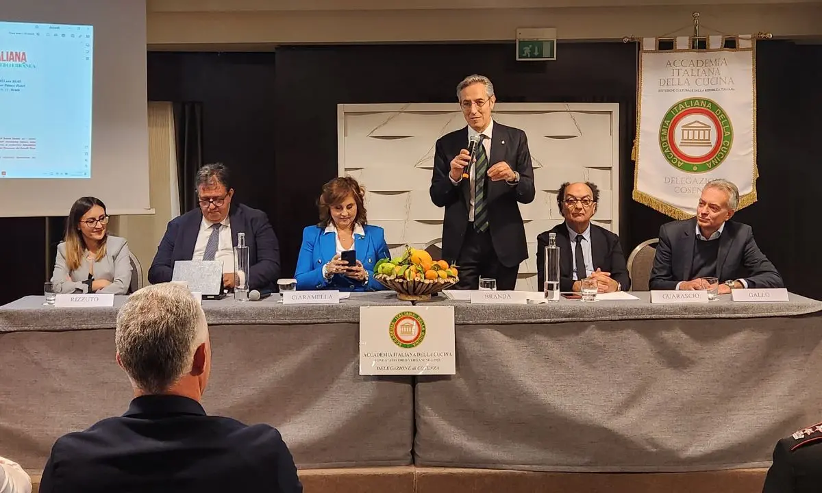 Consegnati i premi dell'Accademia Italiana della Cucina. Focus su dieta mediterranea, gusto e benessere