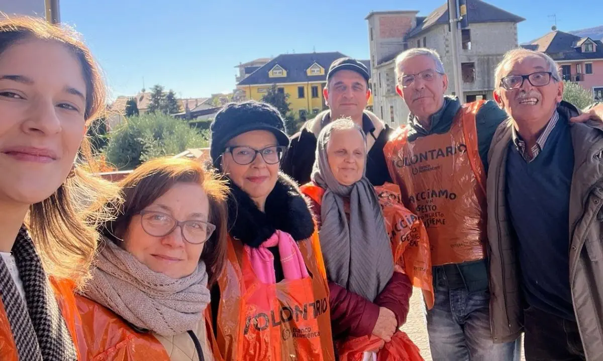 Castrovillari, la città del Pollino e il Banco Alimentare raccolgono quasi 5mila kg di alimenti | FOTO