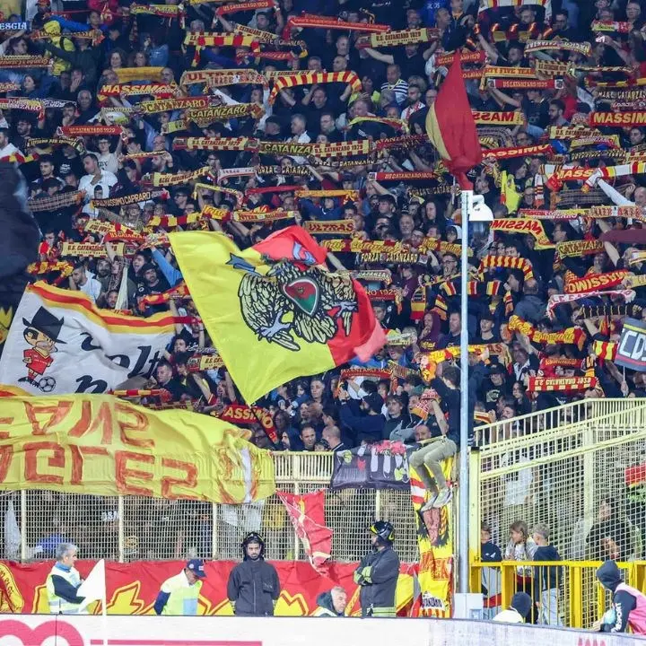 Catanzaro-Cosenza: biglietti esauriti in due ore, attesi 13mila spettatori