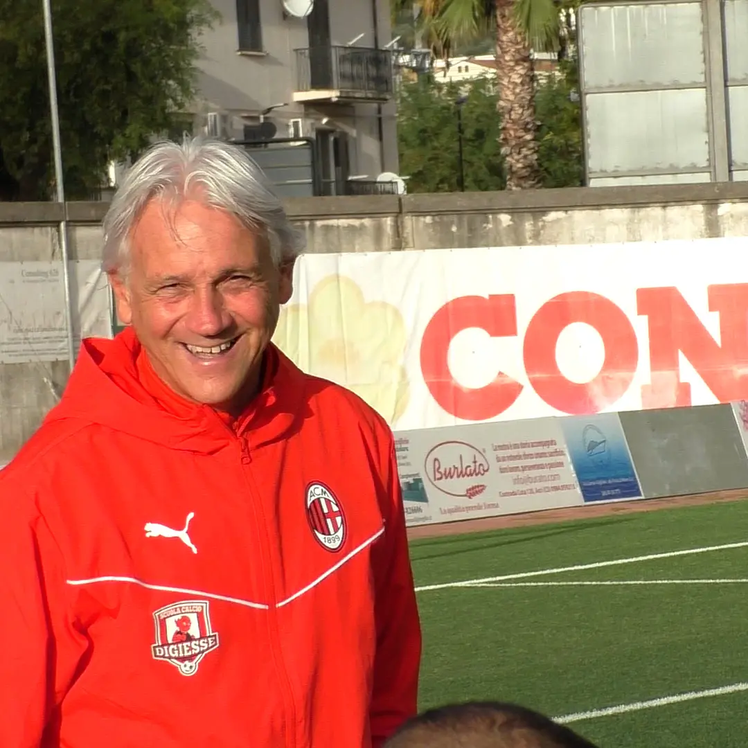 Derby Catanzaro-Cosenza, la leggenda Aita: «Al ritorno spero che Tutino prenda il mio posto»