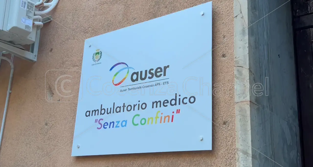 Cosenza, al via il nuovo progetto “Ambulatorio Senza Confini” dell’Auser\u00A0\n
