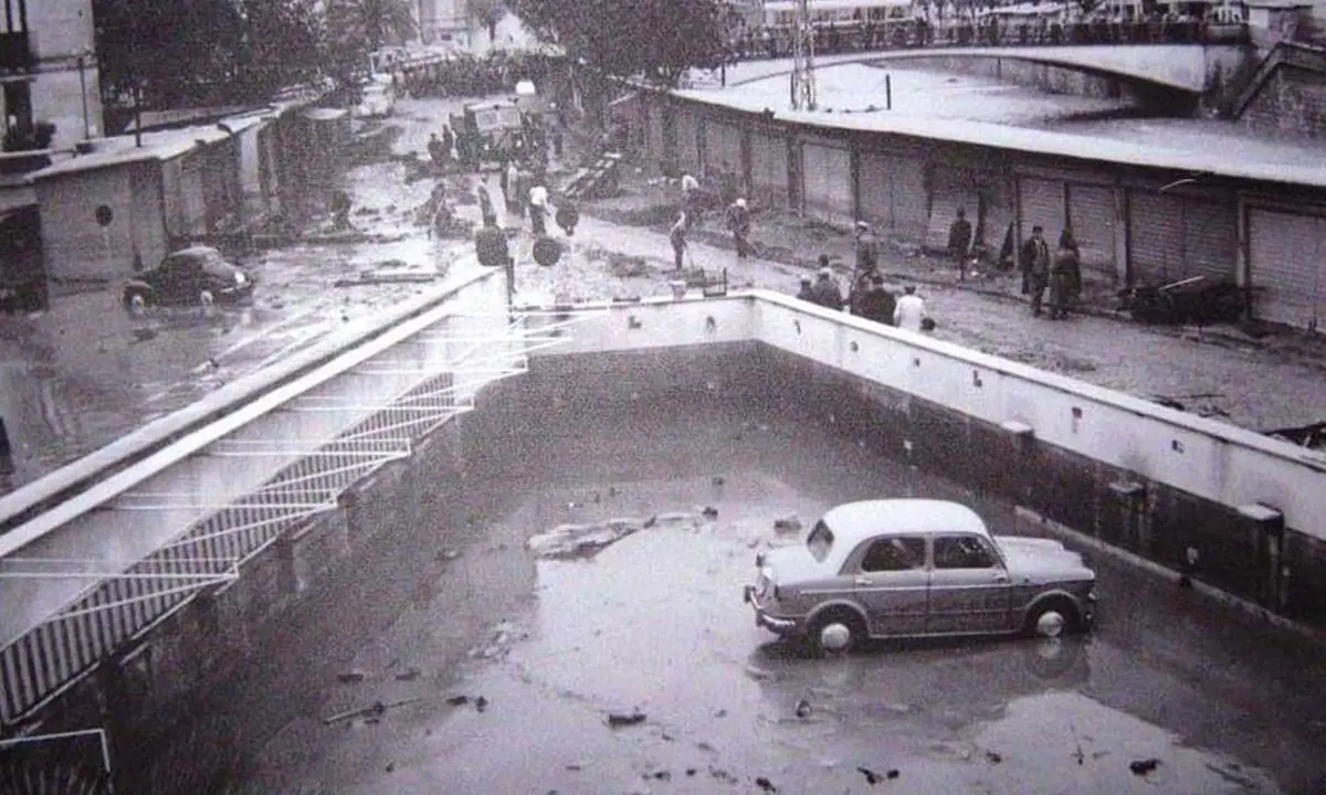 Oggi 64 anni fa, il Crati sommerse Cosenza. La ricostruzione di un giorno apocalittico - FOTO