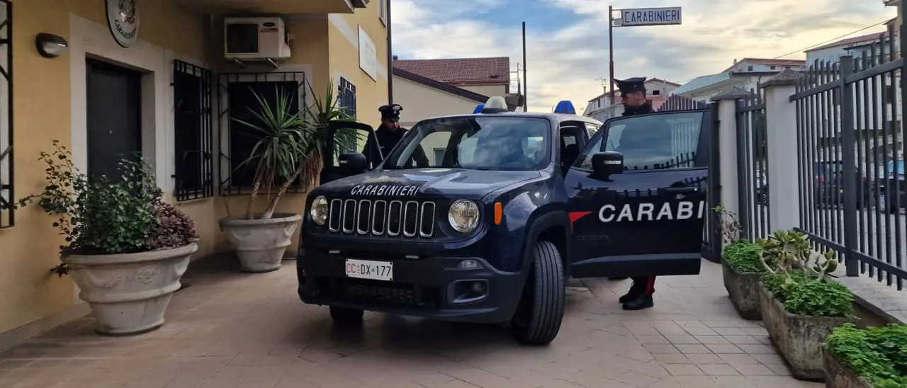 Rubano portafogli in giro per Altomonte e San Donato di Ninea. Arrestati