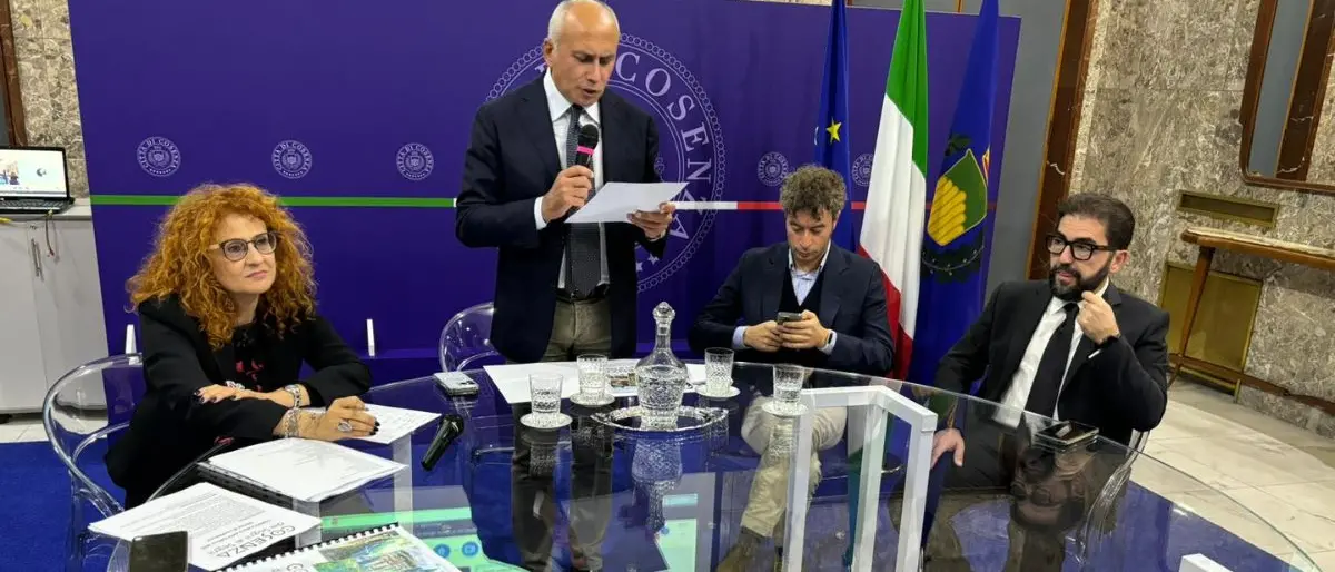 Cosenza Capitale della Cultura 2026: i Club Rotary del Distretto 2102 al fianco dell'amministrazione comunale